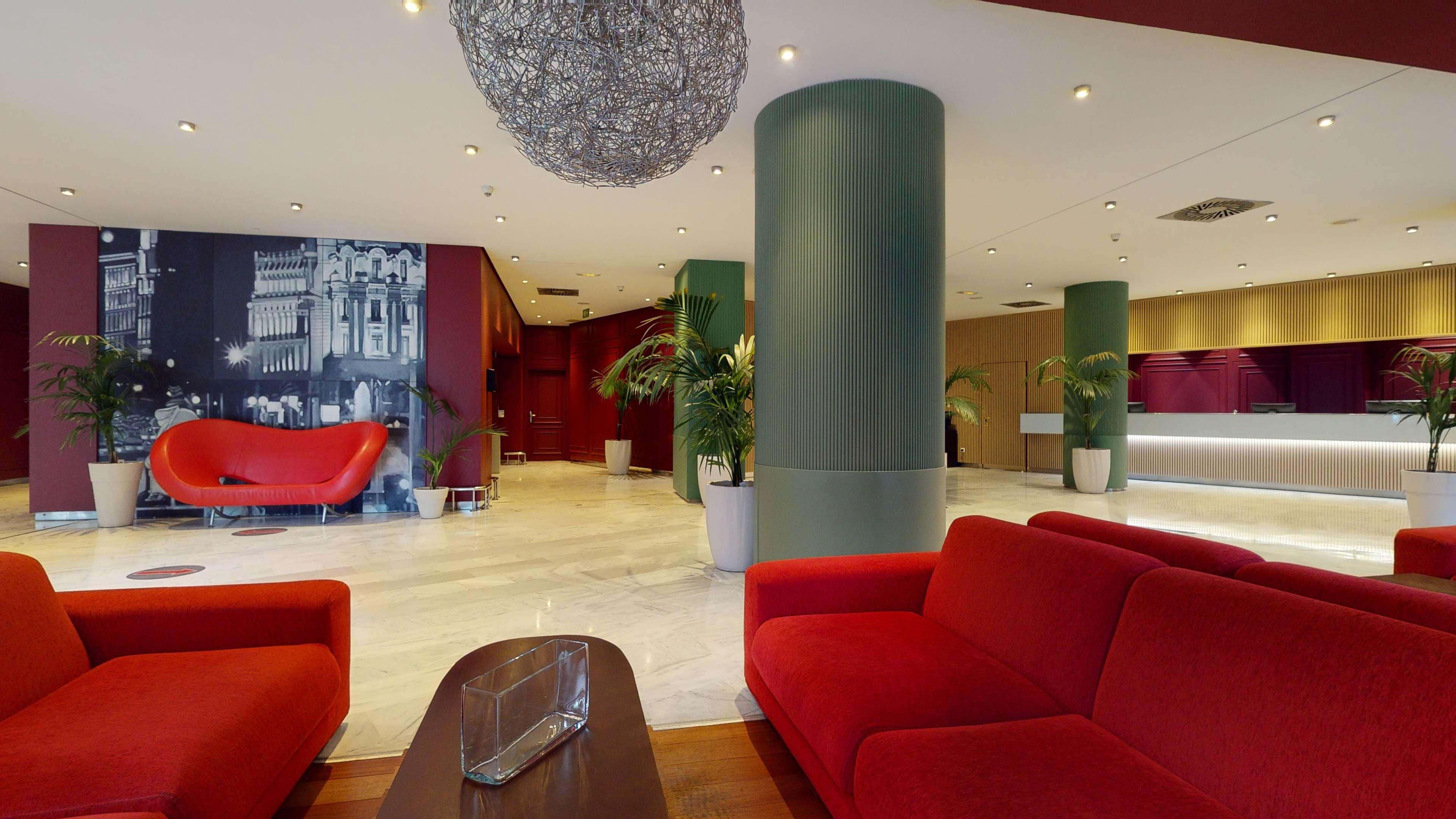 מלון Radisson Red מדריד מראה חיצוני תמונה